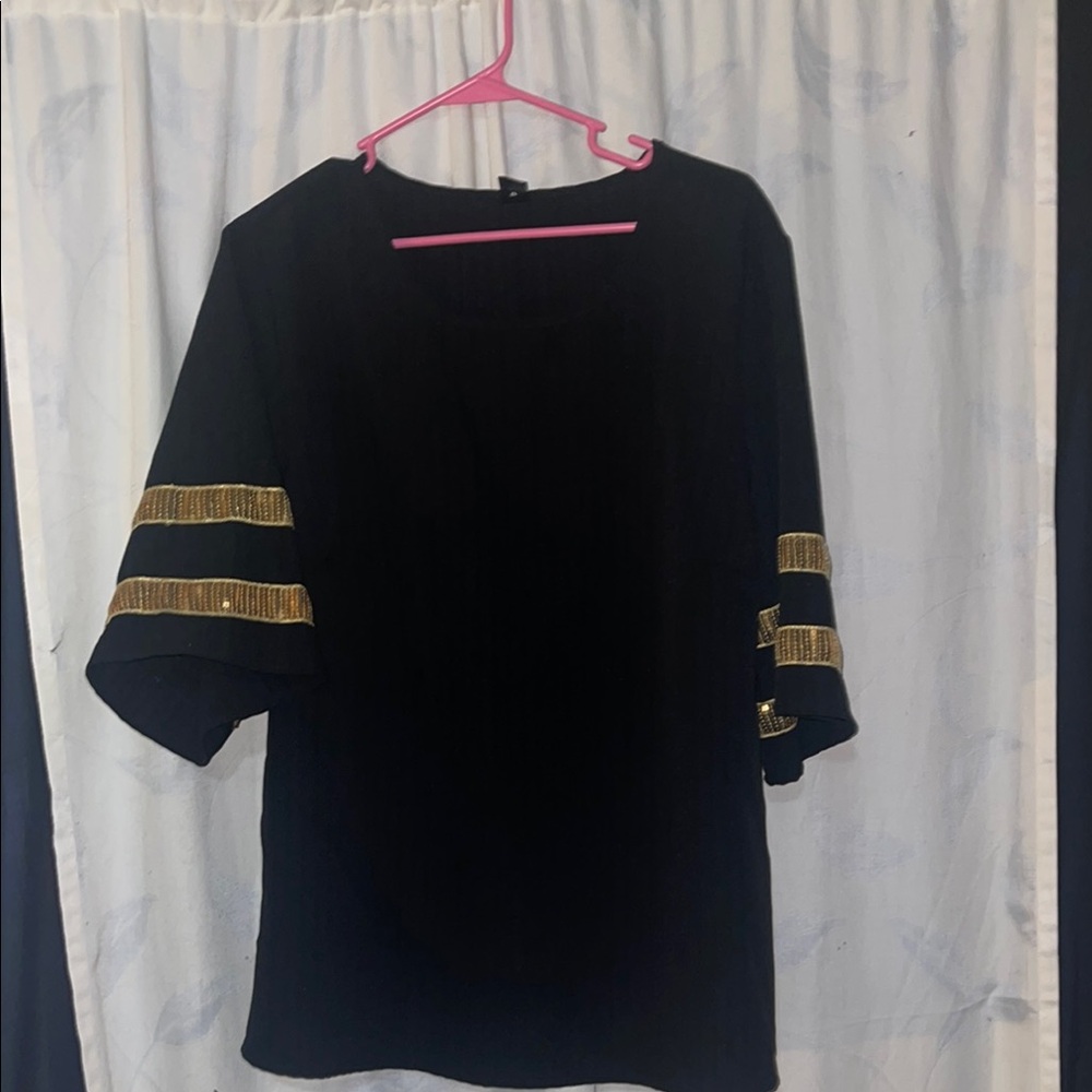 SHEIN Black Top with Gold Sleeve Stripes
